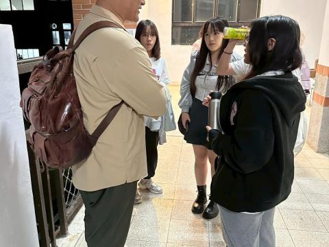 LINE_ALBUM_1141110北港服務學習講座_251110_7.jpg